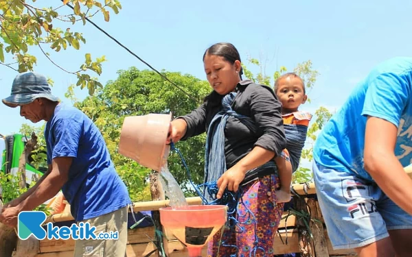 Thumbnail Kondisi Warga Terdampak Kemarau Panjang di Pacitan Memprihatinkan