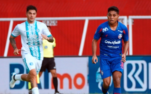 Thumbnail Berita - Duel Tim Terluka, Ini Prediksi Susunan Pemain PSBS Biak vs Arema FC