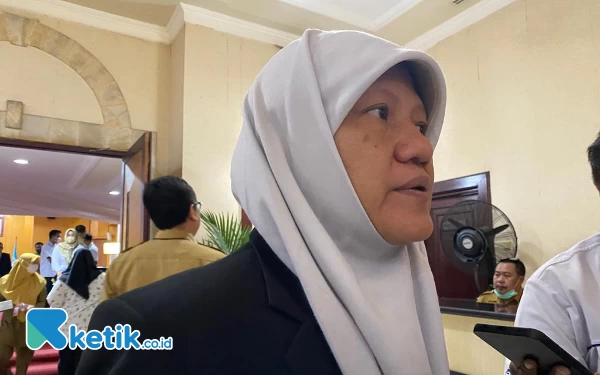 Thumbnail Berita - Pimpinan DPRD Surabaya Dorong Siswa Lulus SNBP Ikuti Beasiswa Pemuda Tangguh 