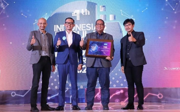 Thumbnail Berita - Hebat, PNM Raih Indonesia Top Digital Innovation Award 2023 