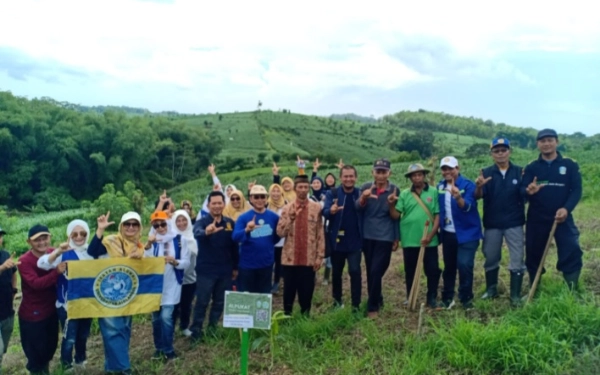 Thumbnail Berita - Kolaboraksi Hijaukan Gunung, Cegah Banjir dan Longsor