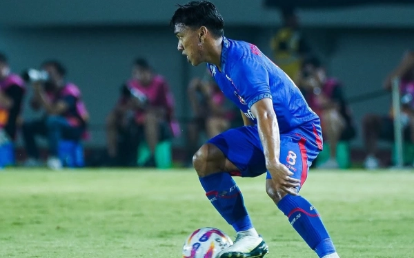 Thumbnail Berita - Gol Tunggal Arkhan Fikri Antar Arema FC Bekuk Persis Solo di Kandangnya