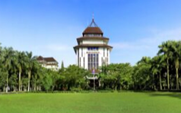 Thumbnail Berita - Maba Wajib Tahu, Ini 20 Universitas Terbaik di Jawa Timur 