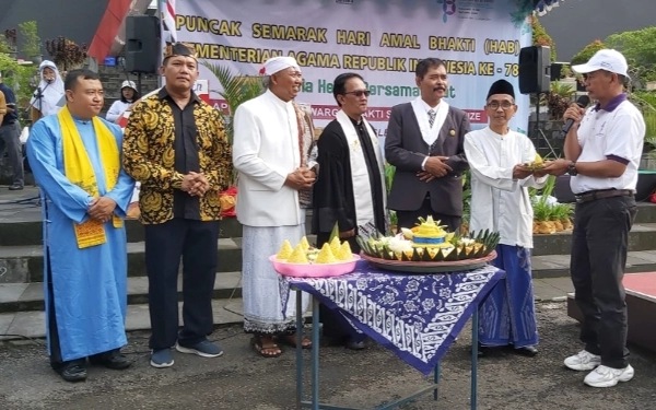 Thumbnail Berbagai Kegiatan Mewarnai Puncak Semarak HAB ke-78 Kantor Kemenag Sleman