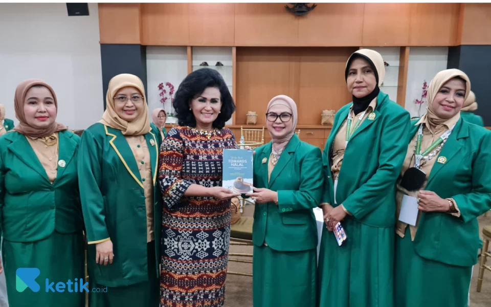 Thumbnail Siti Nur Azizah Ma'ruf Amin Jadi Ketum Persami 2022-2027 