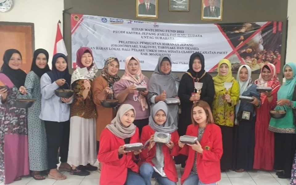 FIB Untag Surabaya Dukung Desa Claket Jadi Wisata Kuliner 