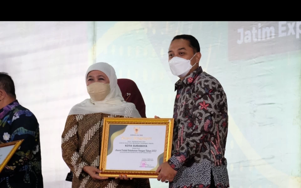 Surabaya Sabet Penghargaan Peduli Ketahanan Pangan Tahun 2022 