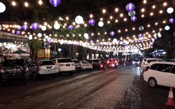 Foto Suasana malam hari di G-Walk. (Foto: Istimewa)