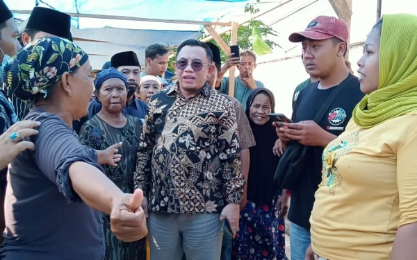 Thumbnail Berita - Komisi B DPRD Sidoarjo Sidak Relokasi Pedagang Pasar Larangan