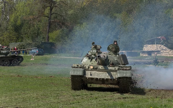 Thumbnail Berita - Setelah Inggris, Prancis dan Polandia Ikut Kirim Tank untuk Ukraina