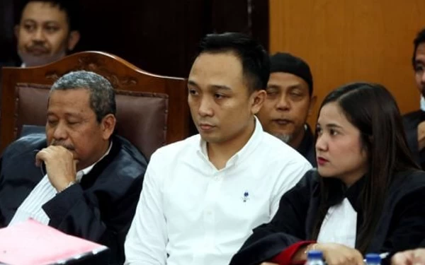 Thumbnail Berita - JPU: Ricky Rizal  Jatuhi Hukuman 8 Tahun Penjara