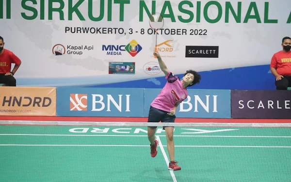 Foto Salah satu laga Sirnas 2022. (Foto: djarumbadminton.com)