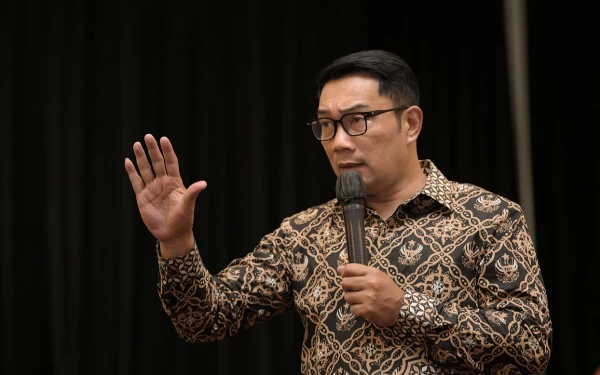Thumbnail Berita - Ridwan Kamil: Pertumbuhan Ekonomi Jabar Tertinggi di Pulau Jawa 
