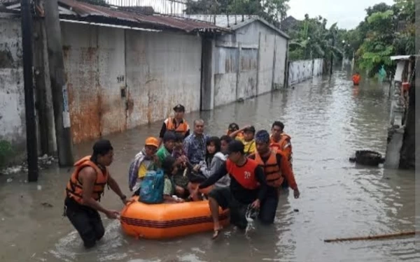 Solo Banjir, 15 Kelurahan, 10 Ribu Warga Terdampak