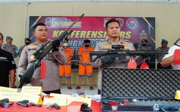 Pengirim Paket Pistol G2 di Sidoarjo Ditangkap