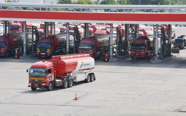 Foto Suasana Depo Pertamina Plumpang. (Foto: bumntrack.co.id)