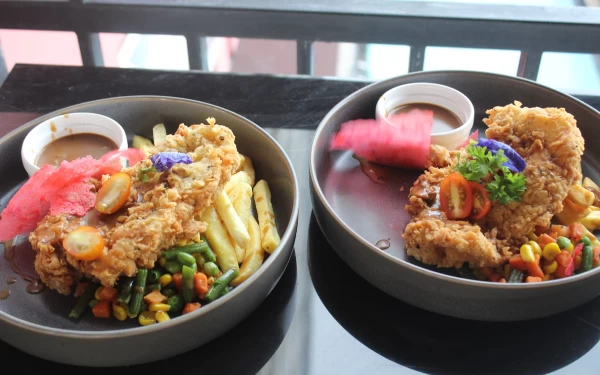 Foto Menu spesial yang ada di The Lime Garden. (Foto: dok. Favehotel Rungkut)