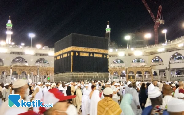 Foto Umat Islam banyak yang menunaikan umrah bertepatan dengan bulan Suci Ramadan. (Foto: Marno/Ketik.co.id)