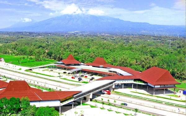 Foto Salah satu rest area 456 yang tampak keren dengan pemandangan bagus. (Foto : PUPR)