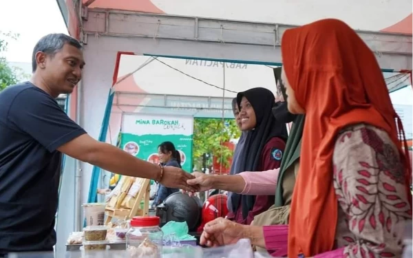 Thumbnail Bupati Kunjungi Bazar Ramadan di Plud Pacitan