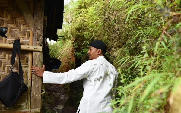 Thumbnail Bupati Pacitan Tinjau Korban Bencana Tanah Gerak