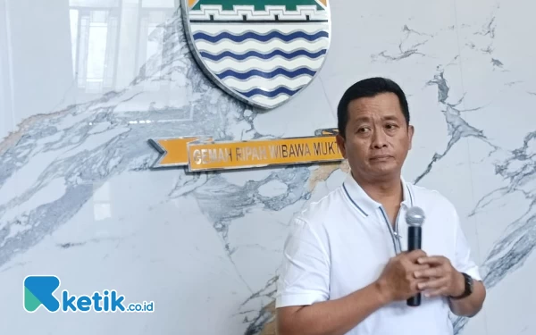 Thumbnail Berita - Wali Kota Dicokok KPK,  Sekda Kota Bandung Pastikan Layanan Publik Tetap Berjalan