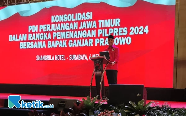 Thumbnail Di Hadapan Ribuan Kader PDIP Jatim, Ganjar Sebut Optimis Menang Pilpres 2024