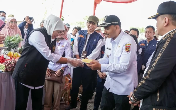 Foto Gubernur Khofifah dan Bupati Ngawi Ony Anwar Harsono /Instagram Bupati Ngawi Ony Anwar Harsono