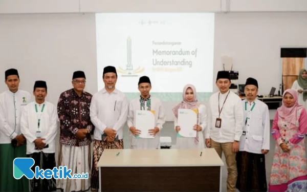 Foto RMI NU Kota Malang melakukan MoU dengan pihak BSI.