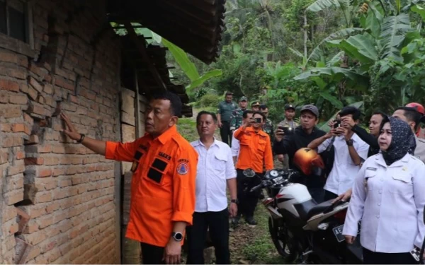 Terdampak Tanah Gerak, 17 KK Warga Bekiring Ponorogo Segera Direlokasi