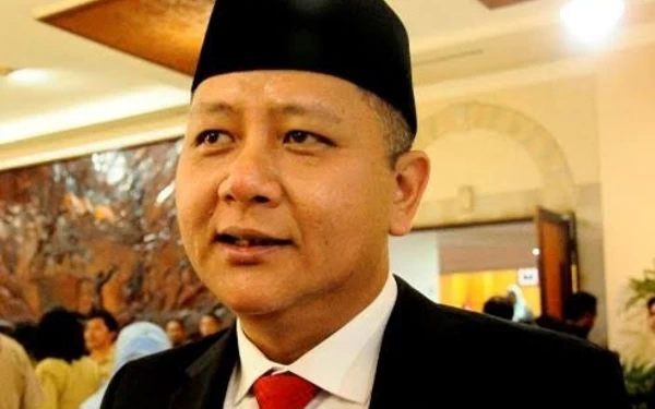 Thumbnail Berita - Whisnu Sakti Buana Mantan Wakil  Wali Kota Surabaya Meninggal Dunia