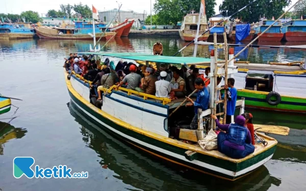 70 Persen Warga Pulau Gili Ketapang Probolinggo Berstatus Haji