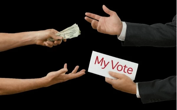 Foto Ilustrasi “Money Politics” ( Foto: ShutterStock)