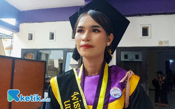 Nike Veronika, Berikan Tips Jadi Lulusan Terbaik Wisuda Ke-41 Unitri