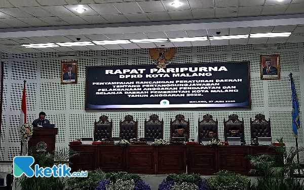 Foto Pelaksanaan rapat paripurna DPRD Kota Malang (foto: Lutfia/Ketik.co.id)