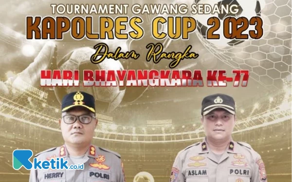 Foto Kapolres Halsel AKBP Haerry Purwanto dan Wakapolres KOMPOL Said Aslam dalam Pertandingan Kapolres Cup VI (Foto Humas Polsek pulau Bacan For Ketik.co.id)