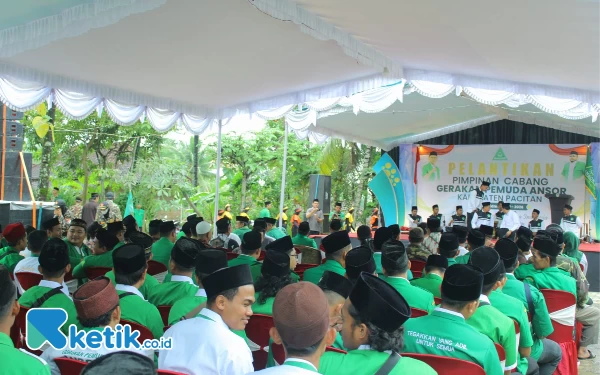 Foto Ratusan anggota Ansor, dari berbagai wilayah Pacitan. (Foto: Al Ahmadi/Ketik.co.id)