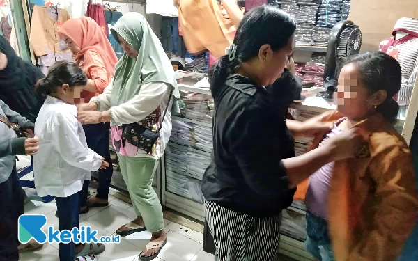 Disdikbud Kota Malang Tegaskan Pembelian Seragam Tidak Wajib di Sekolah