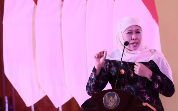 Gubernur Khofifah Tekankan Gotong Royong Atasi Kemiskinan dan Stunting