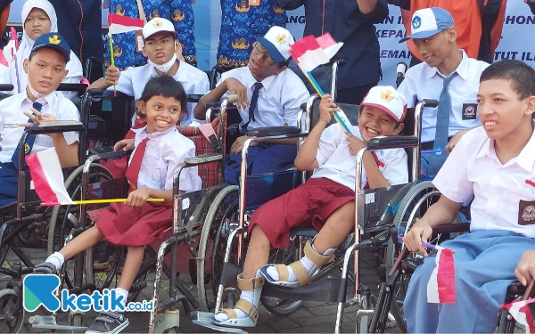 Antusiasme Siswa Disabilitas YPAC Surabaya Ikuti MPLS 2023