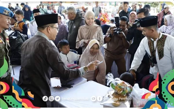 Foto Bupati Kabupaten Bandung, H. Dadang Supriatna (Foto: Humas Pemkab Bandung)