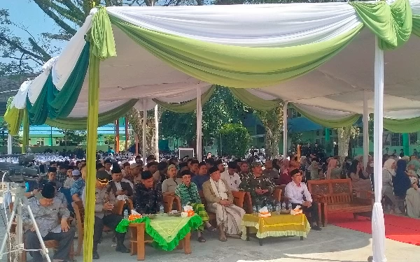 Berkumpul di Reuni Akbar, Ribuan Alumni Pesantren Al-Ittihad Cianjur Diminta Istiqomah Jaga Ukhuwah