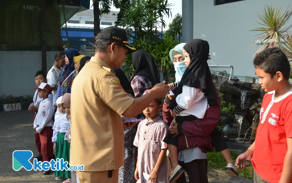 Gugah Empati, ASN Kecamatan Klojen Santuni Yatim Piatu