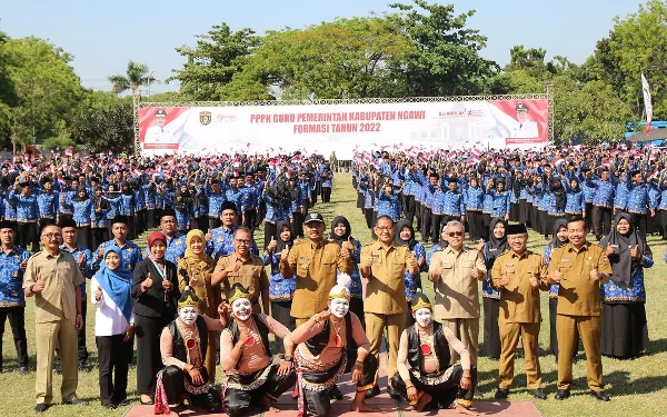 1.240 Guru PPPK Ngawi Terima SK dari Bupati, Ini Pesan Ony Anwar Harsono