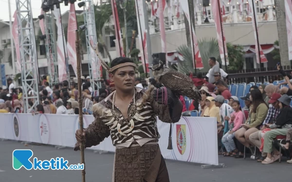 Foto Penampilan Pets Carnival di Jember Fashion Carnaval (JFC), Jumat (4/8/2023) (Foto: Fenna/Ketik.co.id)