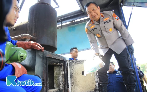 Foto Polda Jatim saat pemusnahan narkotika di Mapolda Jatim. (Foto: Shinta Miranda/Ketik.co.id)