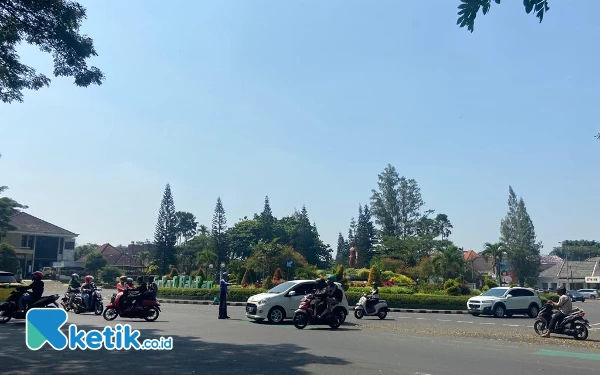 Thumbnail Acara Pitulasan Pemkot Malang Tutup Jalan, Warganet Protes