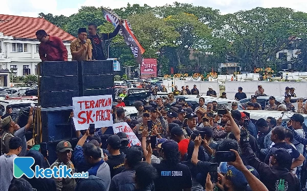 Demo Driver Ojol Malang Raya, Protes Potongan Tarif Tidak Wajar