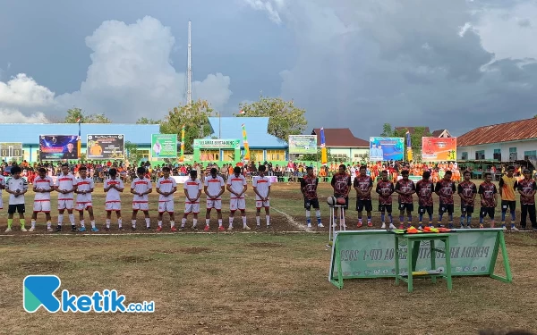 Foto Tim  Keseblasan Eksekusi Fc dan Tim Puskesmas Larombati (Foto Anto Gani)