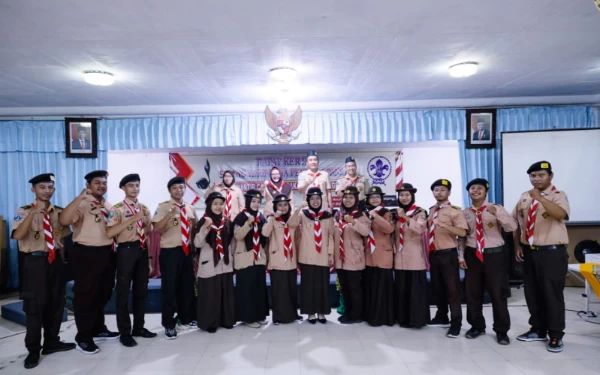 Foto Pengurus Dewan Kerja Cabang Kwarcab Gresik,  bersama Ka Kwarcab siap sukseskan Perkemahan Wirakarya (foto:  Dok for ketik.co.id)